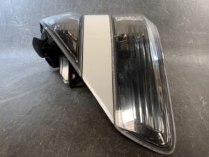 TOYOTA VELLFIRE ANH20 Genuine Taillight KOITO 58-28 Right Side x1