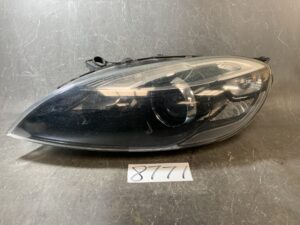 Volvo V40 40 Series Genuine HID Xenon Headlight 31283334 Left Side x1
