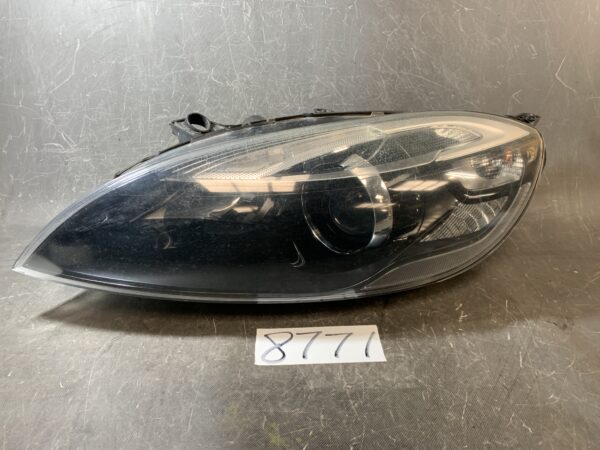 Volvo V40 40 Series Genuine HID Xenon Headlight 31283334 Left Side x1 » JDM-PARTS NZ