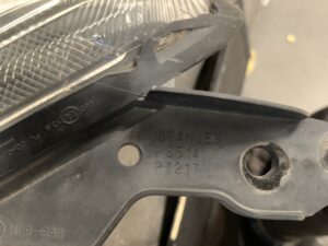 MAZDA DEMIO DE3FS Genuine Headlight STANLEY P6514L Left Side x1