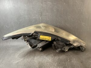 TOYOTA ESTIMA ARC50 Genuine HID Headlight KOITO 28-217 Left Side x1