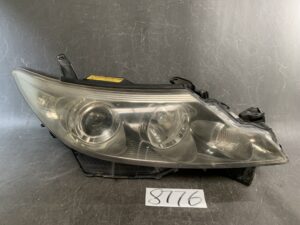 TOYOTA ESTIMA ACR50 ACR55 GSR50 GSR55 HID Headlight KOITO 28-217 Right Side x1