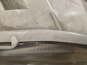 TOYOTA SIENTA NCP81 NCP85 Genuine Headlight KOITO 52-123 Right Side x1
