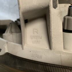 TOYOTA SIENTA NCP81 NCP85 Genuine Headlight KOITO 52-123 Right Side x1