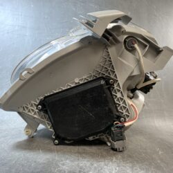 TOYOTA SIENTA NCP81 NCP85 Genuine HID Headlight KOITO 52-172 Left Side x1