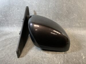 SUZUKI SOLIO BANDIT / MITSUBISHI DELICA D2 MB15S Genuine Door Mirror 82k0 Right Side x1