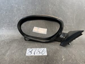 NISSAN JUKE NF15 Genuine Door Mirror 023362 / Z33301 Left Side x1