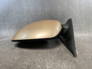 NISSAN JUKE NF15 Genuine Door Mirror 023362 / Z33301 Left Side x1