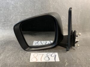 SUZUKI SOLIO BANDIT / DELICA D2 MB36S Genuine Door Mirror with Indicator Stanley W0900 Left Side x1