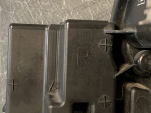 MAZDA VERISA DC5W Genuine HID Headlight / STANLEY P4514 /Right Side x1