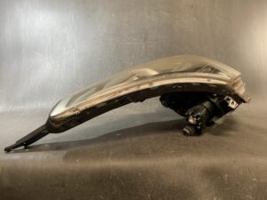 SUZUKI SWIFT ZC72S Genuine Headlight STANLEY P9119 Right Side x1