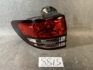 TOYOTA ESTIMA ACR30 ACR40 Taillight ICHIKOH 28-169 Left Side x1