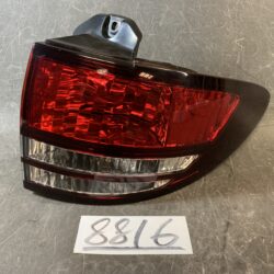 TOYOTA ESTIMA ACR30 Genuine Taillight ICHIKOH 28-169 Right Side x1