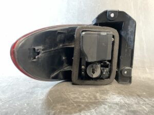 TOYOTA ESTIMA ACR30 Genuine Taillight ICHIKOH 28-169 Right Side x1