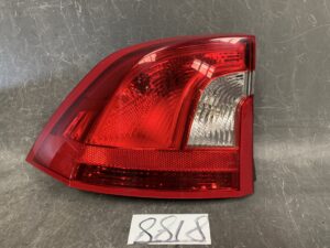 Volvo S60 Genuine Taillight 30796267 Right Side x1