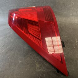 Volvo S60 Genuine Taillight 30796267 Right Side x1