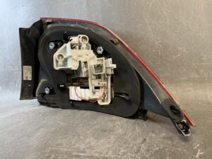 Volvo S60 Genuine Taillight 30796267 Right Side x1