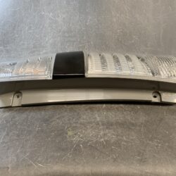 TOYOTA NOAH VOXY AZR60 AZR65 Genuine Taillight / ICHIKOH 28-185 / Right Side x1