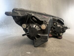 MITSUBISHI COLT Z2# (Z21~Z28) Genuine Headlight STANLEY P2970 Left Side x1