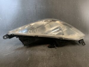 MITSUBISHI COLT Z2# (Z21~Z28) Genuine Headlight STANLEY P2970 Left Side x1