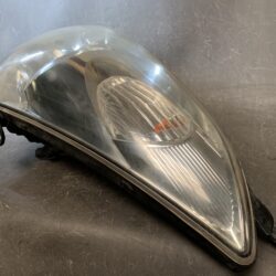 TOYOTA WISH ZNE10 Genuine Headlight STANLEY 68-1 Left Side x1