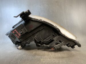 NISSAN FUGA Y50 Genuine Headlight STANLEY P4790 Right Side x1