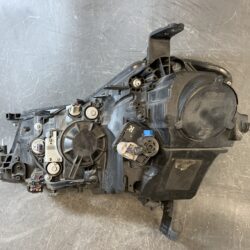 NISSAN FUGA Y50 Genuine Headlight STANLEY P4790 Right Side x1