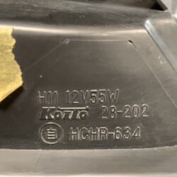 TOYOTA VOXY ZRR70 Genuine Headlight KOITO 28-202 Right Side x1