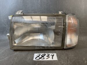 TOYOTA CROWN COMFORT YXS10 Genuine Headlight KOITO 100-76343 Left Side x1