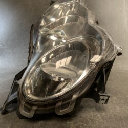 TOYOTA MARK X GRX120 Genuine Headlight / KOITO 22-330 / Right Side x1