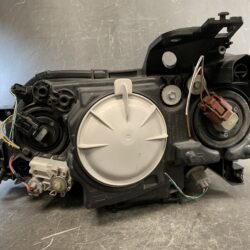 TOYOTA MARK X GRX120 Genuine Headlight / KOITO 22-330 / Right Side x1