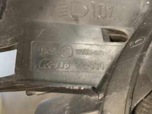 TOYOTA MARK X GRX120 Genuine Headlight / KOITO 22-330 / Right Side x1