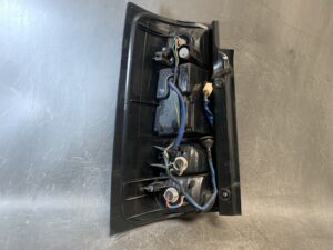 TOYOTA SIENTA NCP81 Genuine Taillight KOITO 52-173 Right Side x1