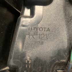 TOYOTA SIENTA NCP81 Genuine Taillight KOITO 52-173 Right Side x1