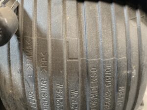 SUZUKI EVERY DA64V Genuine Taillight TOKAIDENSO 35603-68H0L Left Side x1