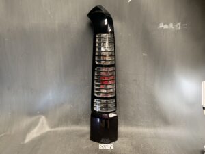 HONDA STEPWAGON RF RF3 RF4,5,6,7,8 Taillight P3494 Left Side x1