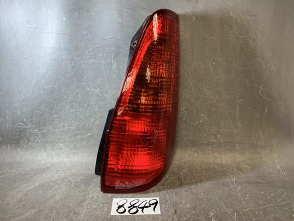 NISSAN SERENA C24,TC24,TNC24 Taillight ICHIKOH 4881A Right Side x1 » JDM-PARTS NZ