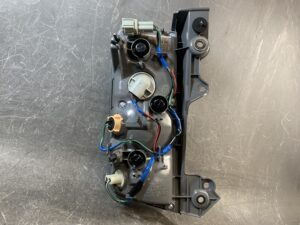 NISSAN ELGRAND PE52 Genuine Taillight STANLEY P8860R Right Side x1