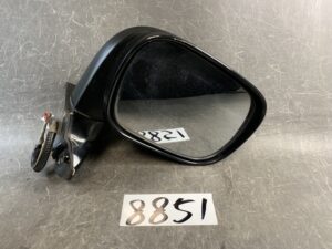 NISSAN SERENA C24 TC24 TNC24 Genuine Door Mirror B04-L Right Side x1
