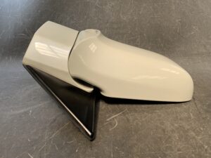 NISSAN ELGRAND E51 ME51 MNE51 NE51 Genuine Door Mirror B64 / Right Side x1