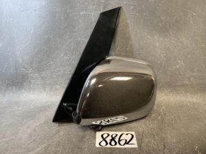 TOYOTA ESTIMA ACR30 ACR40 Door Mirror 6876 Left Side x1