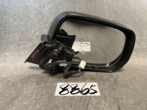 TOYOTA PORTE NNP10 Genuine Door Mirror / MURAKAMI 7830 /8112 / Right Side x1