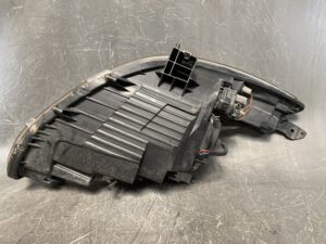 MAZDA DEMIO DE3FS Genuine Headlight STANLEY P6514 P7217 Left Side x1