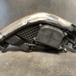 Toyota Ipsum ACM21W Genuine HID Headlight KOITO 44-55 Left Side x1