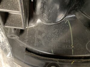 NISSAN March K13 Genuine Headlight ICHIKOH VALEO H009 Right Side x1