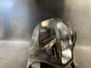 TOYOTA SIENTA NCP81 NCP85 Genuine Headlight KOITO 52-240 Right Side x1