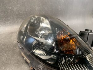 MAZDA DEMIO DE3FS Genuine Headlight STANLEY P6514 P7217 Right Side x1