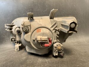 DAIHATSU COO M402S Genuine Headlight KOITO 100-51859 Right Side x1