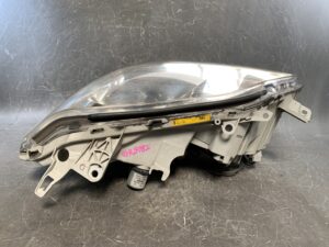 TOYOTA CROWN GRS182 Genuine Headlight STANLEY 30-313 Left Side x1