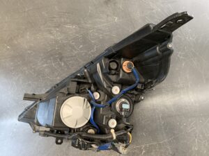 NISSAN TEANA J32 Genuine Headlight KOITO 100-63025 Right Side x1